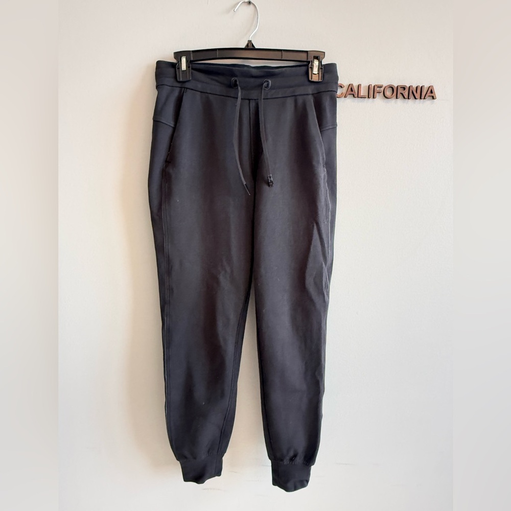 lululemon athletica black Joggers